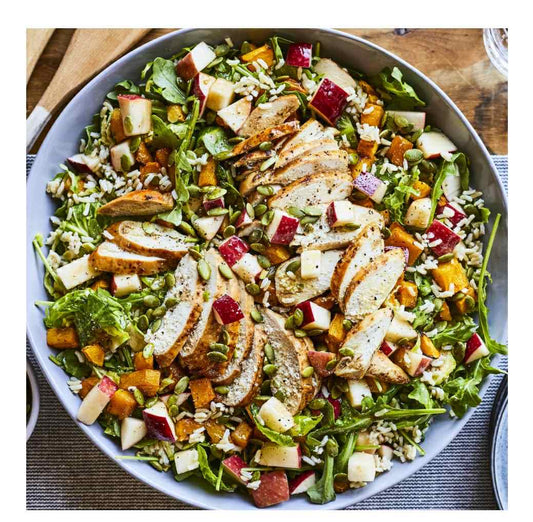 Nid de salade au poulet mariné à l’érable et chipotle